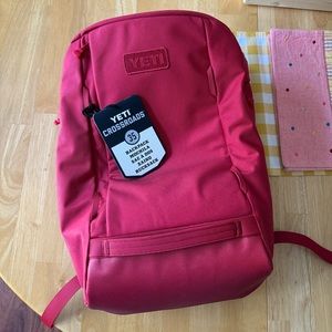 YETI Crossroads 35 Backpack